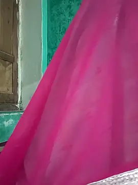 Snapshot of teena-11 chatting on 02-17-26, 07:05 teena-11 online show from 02-17-26, 07:05