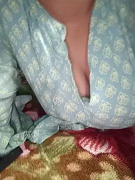 Snapshot of teena-11 chatting on 02-23-26, 02:25 teena-11 online show from 02-23-26, 02:25