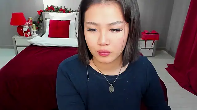 Brunette Charm online show from 12-21-25, 06:04