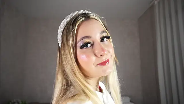 Snapshot of AlessandraPatel chatting on 12-14-25, 05:02 AlessandraPatel online show from 12-14-25, 05:02