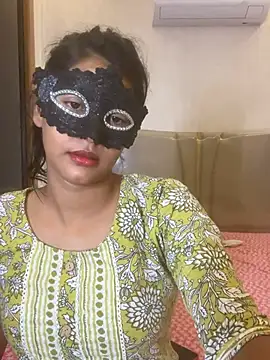 Snapshot of Cutie_Seema chatting on 07-21-26, 01:57 Cutie Seema online show from 07-21-26, 01:57