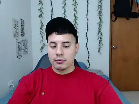 ENZO444  online show from 12-18-25, 05:24