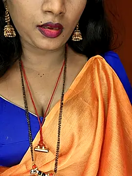 Snapshot of Rachu_love chatting on 05-20-26, 05:19 Rachu love online show from 05-20-26, 05:19