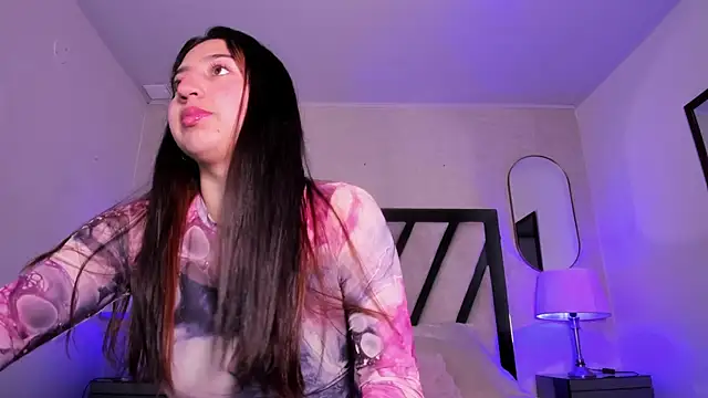 ivyy blue1 online show from 12-16-25, 03:55