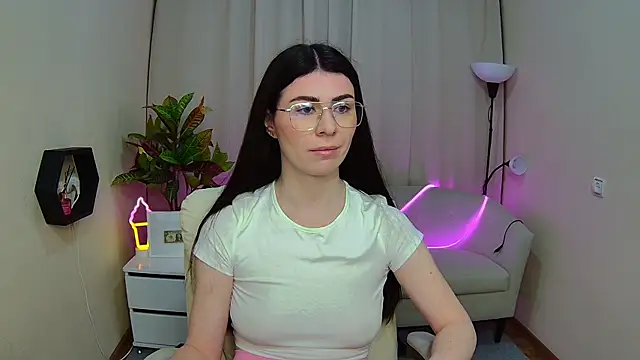 MilaSecret55 online show from 04-28-26, 07:02