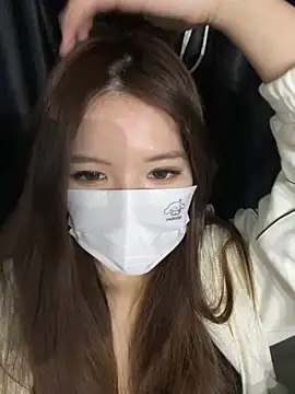 Momochen8839 online show from 03-03-26, 04:40