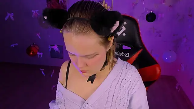 madeline doll online show from 12-19-25, 11:23