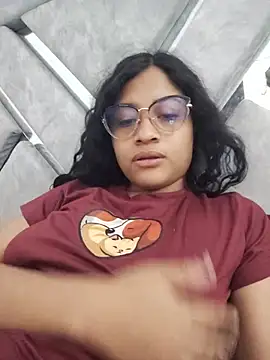 Snapshot of DAFNNEE_HOT chatting on 06-03-26, 03:06 DAFNNEE HOT online show from 06-03-26, 03:06
