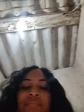 Snapshot of DAFNNEE_HOT chatting on 06-20-26, 10:12 DAFNNEE HOT online show from 06-20-26, 10:12