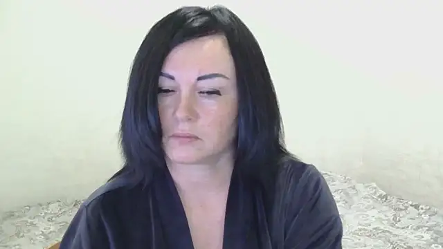 Snapshot of AmyStar333 chatting on 12-15-25, 05:17 AmyStar333 online show from 12-15-25, 05:17