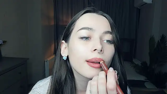 YvonneRobes online show from 02-01-26, 07:34