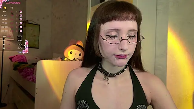 MiraJades online show from 04-05-26, 10:07