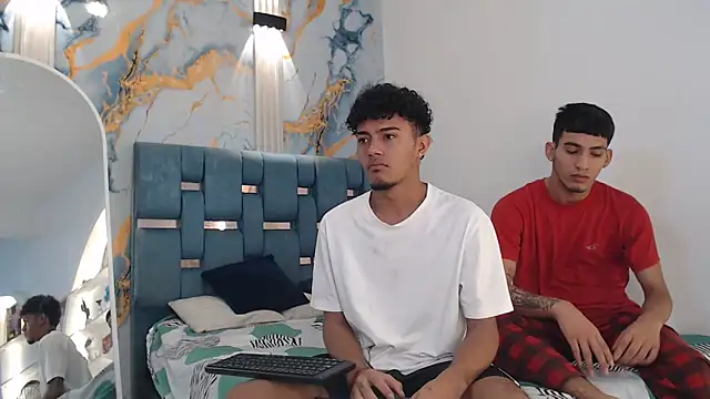 DIAMOND BLACKS online show from 03-17-26, 07:23