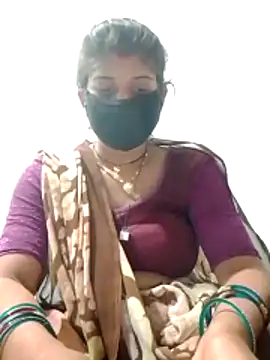Snapshot of Rachna50 chatting on 06-06-26, 04:33 Rachna50 online show from 06-06-26, 04:33