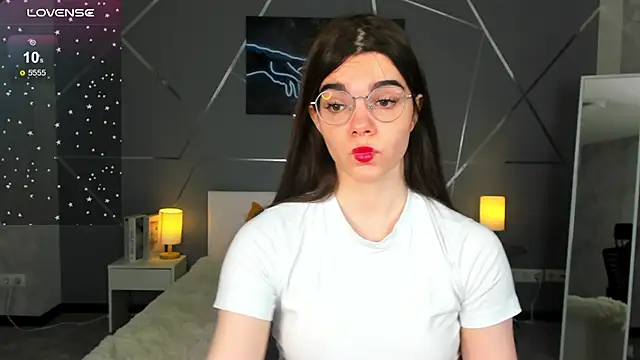 miss  evelyne online show from 01-19-26, 01:31