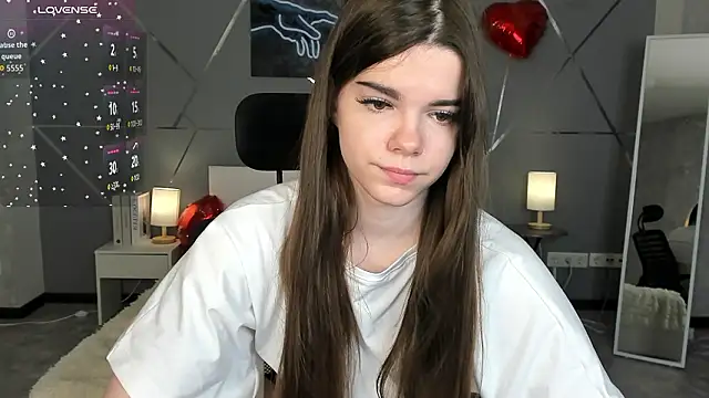 miss  evelyne online show from 02-23-26, 01:03