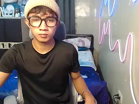 Ur hottestjonny online show from 06-18-26, 10:41