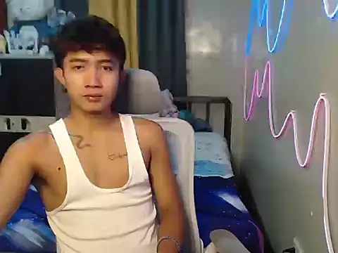 Ur hottestjonny online show from 06-19-26, 12:09