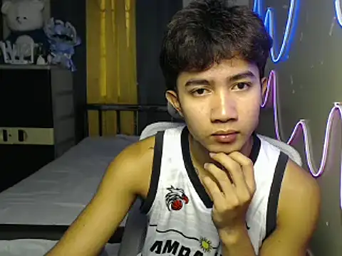Ur hottestjonny online show from 06-23-26, 02:31