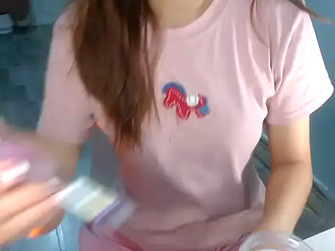 Chichi 86 online show from 05-27-26, 12:57