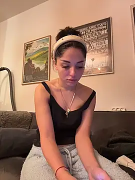 SilkyMira online show from 02-07-26, 09:29