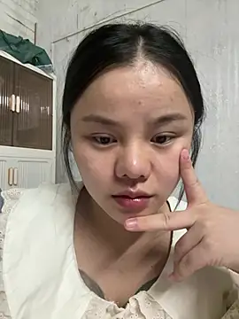 Snapshot of leo-kitty chatting on 07-19-26, 04:11 leo-kitty online show from 07-19-26, 04:11