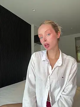 SunnyShiney online show from 02-25-26, 06:23