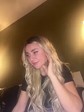 Arina g online show from 12-22-25, 09:23