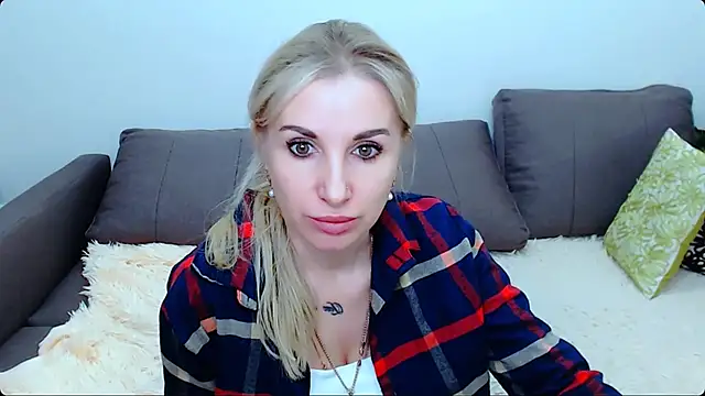 Hanna--Sweet online show from 02-10-26, 08:07