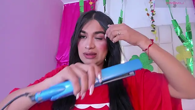 Silvanna-Casstro online show from 03-11-26, 12:00