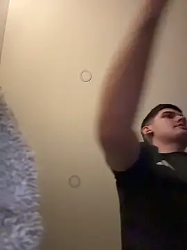 Snapshot of Valentino_ceratti chatting on 12-16-25, 12:04 Valentino ceratti online show from 12-16-25, 12:04