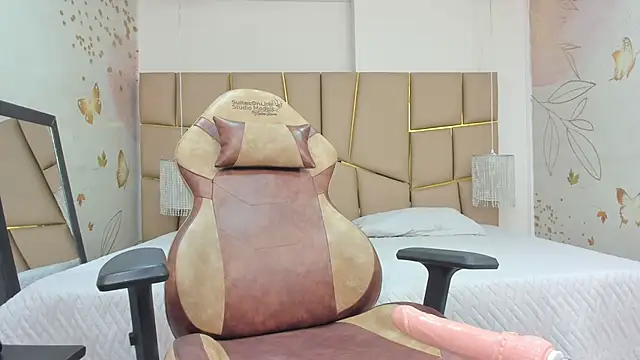 Jadde Greyy  online show from 01-16-26, 02:37