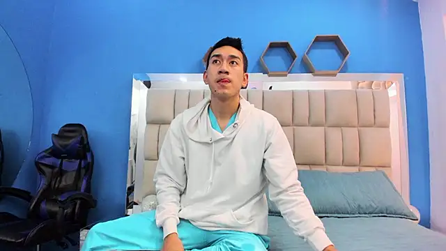 Snapshot of matias_jeong chatting on 02-15-26, 12:47 matias jeong online show from 02-15-26, 12:47