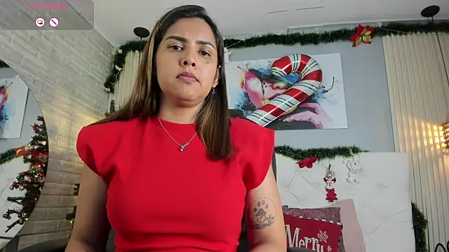 Snapshot of scarletbaker__ chatting on 01-05-26, 07:06 scarletbaker online show from 01-05-26, 07:06