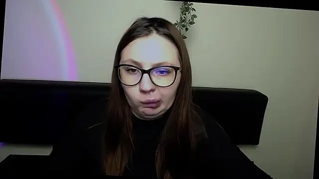 LiliaErmi online show from 04-14-26, 06:19