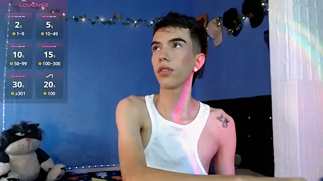 Juan Gomezz26 online show from 07-17-26, 10:03