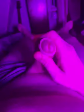 Snapshot of rrtbur chatting on 04-05-26, 06:27 rrtbur online show from 04-05-26, 06:27