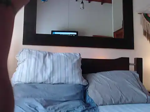 TommyLopez online show from 12-21-25, 02:46