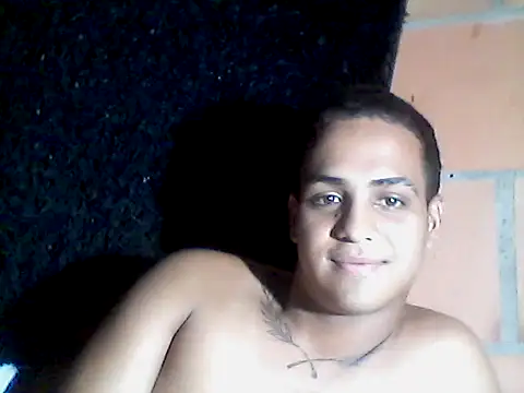 Snapshot of The_boysexy chatting on 04-10-26, 04:06 The boysexy online show from 04-10-26, 04:06