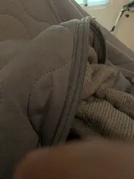 Phuc214055 online show from 12-16-25, 04:06