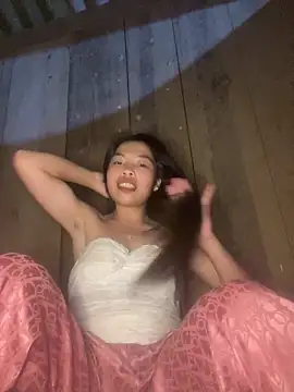 lux-su online show from 04-22-26, 01:34