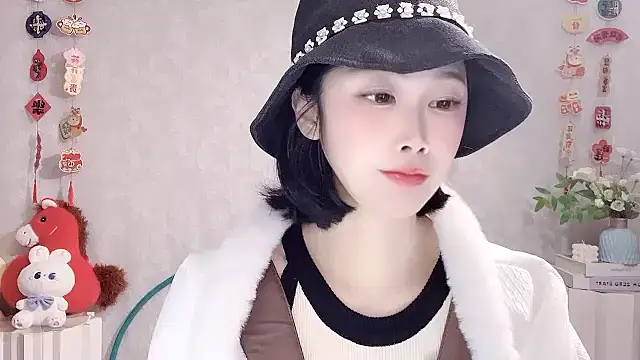 Pinkgirl520 online show from 03-18-26, 02:26