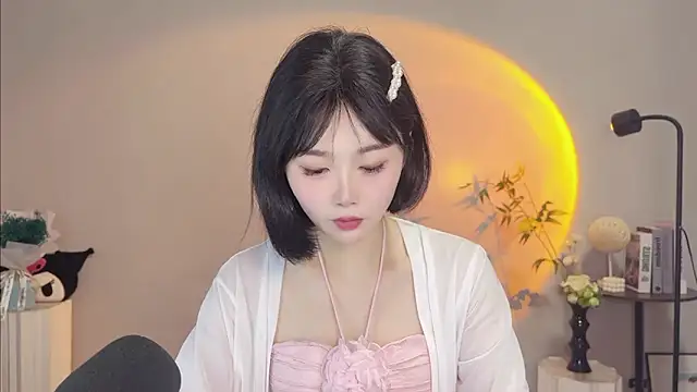 Pinkgirl520 online show from 05-31-26, 02:31