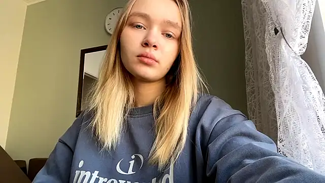 Snapshot of Leifuture chatting on 01-17-26, 05:34 Leifuture online show from 01-17-26, 05:34