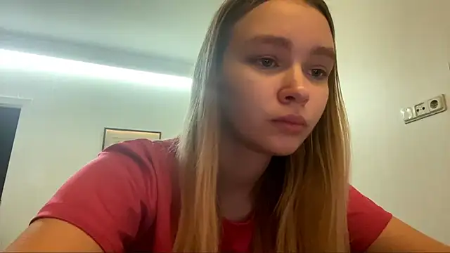 Snapshot of Leifuture chatting on 02-27-26, 03:23 Leifuture online show from 02-27-26, 03:23