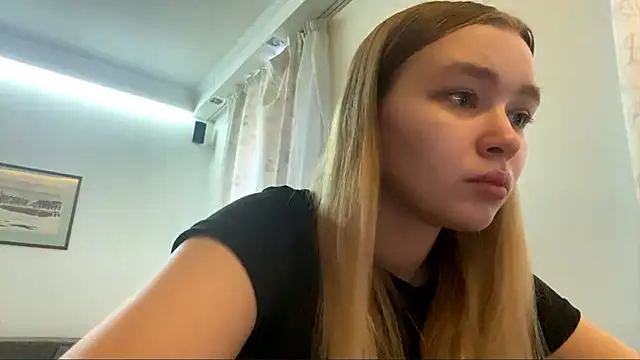 Snapshot of Leifuture chatting on 03-14-26, 07:25 Leifuture online show from 03-14-26, 07:25