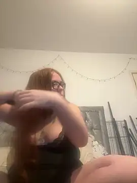 AnnieAinsx online show from 02-11-26, 11:59