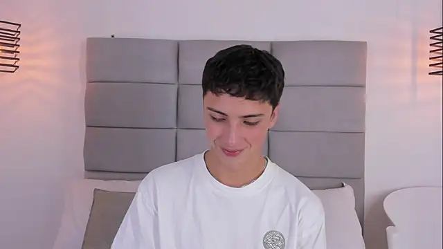 JoshClaarktt online show from 04-26-26, 04:10