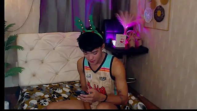 robin hotcummerx online show from 12-15-25, 05:34