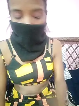 Shivani66 online show from 12-15-25, 07:29